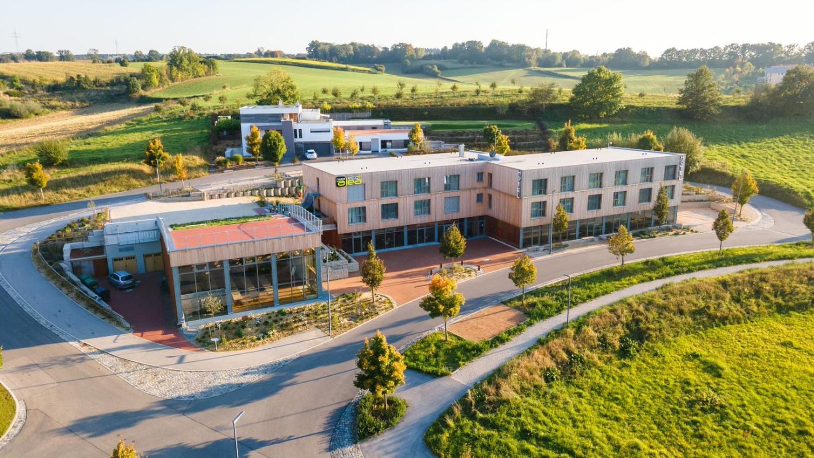 Oekohotel Aus Holz Alea Eco Pfaffenhofen an der Ilm Buitenkant foto
