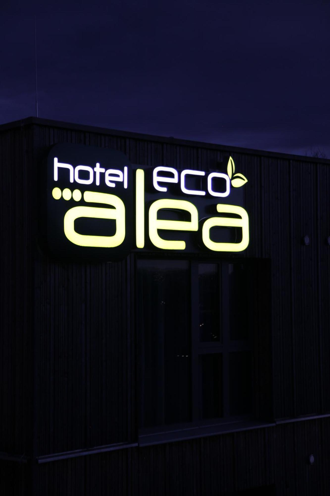 Oekohotel Aus Holz Alea Eco Pfaffenhofen an der Ilm Buitenkant foto